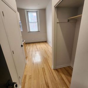 1 CH - 1 SDB - Montréal - $1,195 /mo - Photo 2