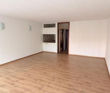 Helle 2-Zimmer-Wohnung mit Einbauküche – frisch renoviert – 66 m² –... - Photo 1