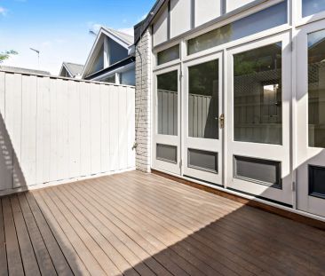 472 Bay Street, Port Melbourne. - Photo 1