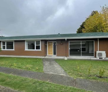 St Johns Hill home - Photo 5