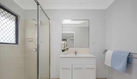 70 Ellsworth Drive, Mount Louisa QLD 4814 - House For Rent | Domain - Photo 5