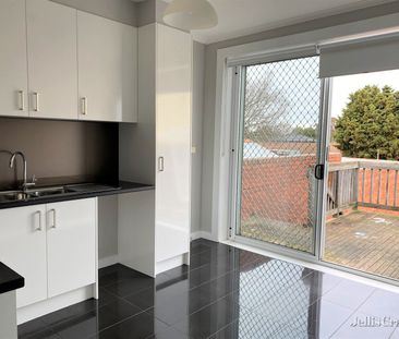 1/33 Southern Road, Heidelberg Heights - Photo 2