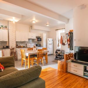 🏡5 1/2 CESSION DE BAIL, 1er janvier 2026 | 775 rue Liège Est, H2P 1K8, Villeray, Montréal - Photo 2