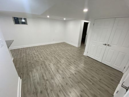 For Lease - 51 Massey Street, Brampton, Ontario - Photo 4