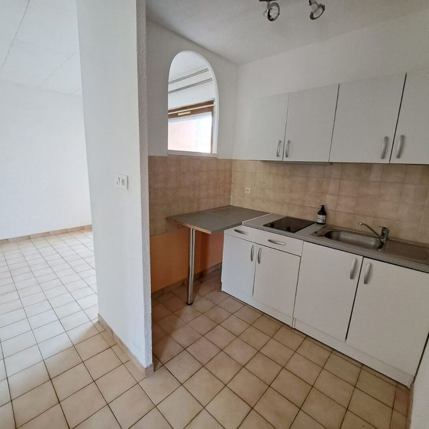 Appartement À Louer 2 Pièces , 39 M² - Photo 1