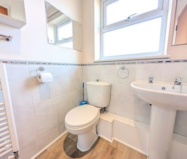 Flat to rent on - Photo 4