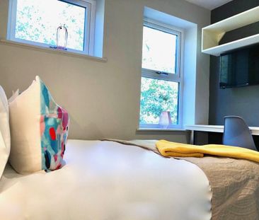 1 bedroom in a house share to rent - Photo 3