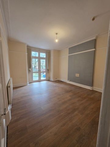 1 Bed Flat, Clarendon Rd, B16 - Photo 3