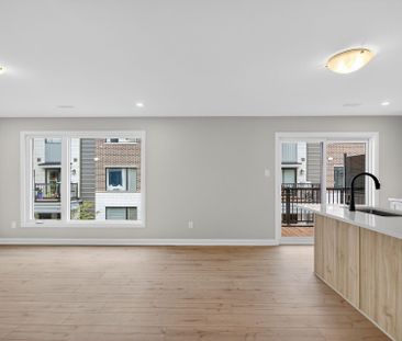 For Lease - 1405 Creekway Private, Kanata, Ontario - Photo 2