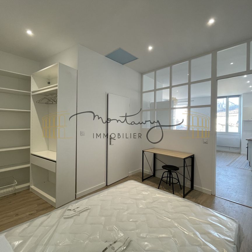 NIMES APPARTEMENT P2 ENTIEREMENT RENOVE LOUE MEUBLE - Photo 1