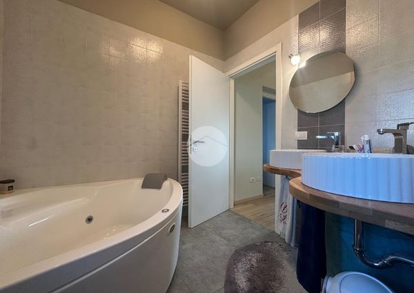 Porzione di bifamiliare in affitto