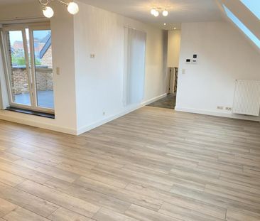 Dakappartement - Te huur - Photo 1