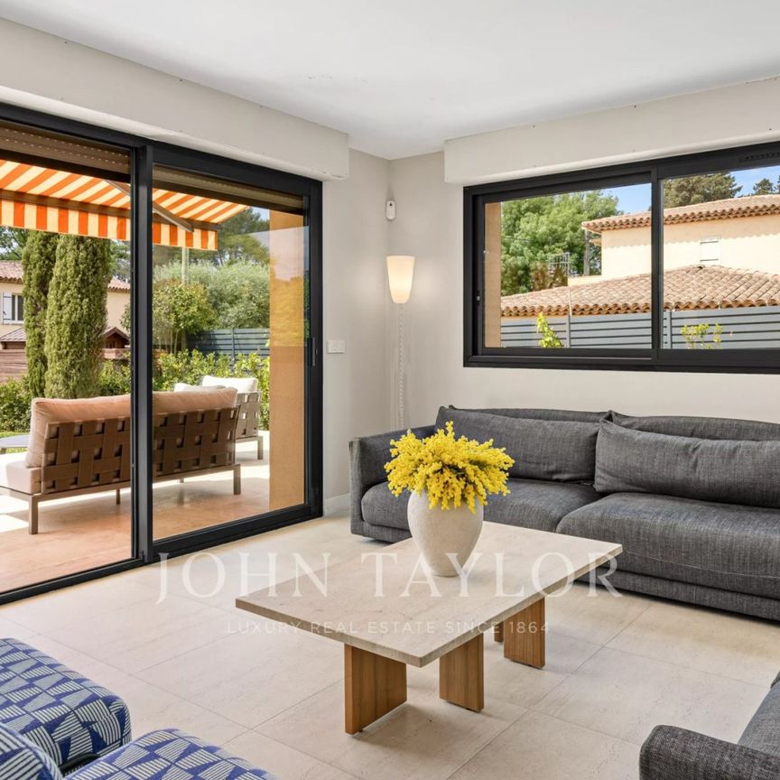 Tout savoir sur cette maison dans le quartier Village-Le Val-Cabrieres, à Mougins - Photo 1