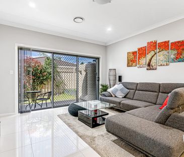 3 BEDROOM HOME | SCHOFIELDS - Photo 1