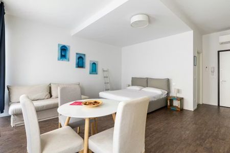 Largo Giovanni Ignazio Molina, Bologna, Emilia-Romagna 40138 - Foto 2