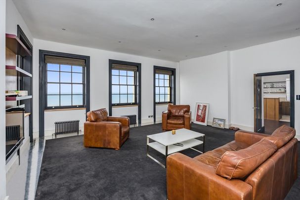 3 bedroom duplex to rent - Photo 1