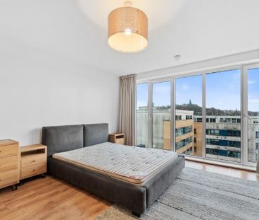 2 bedroom penthouse to rent - Photo 1