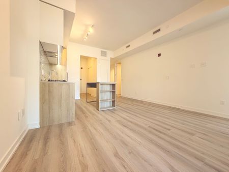 For Lease - 722 Marlee Avenue Unit# 201, Toronto, Ontario - Photo 2
