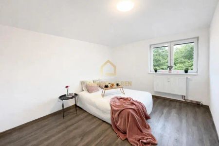 Pronájem bytu 2+kk - Fotografie 5