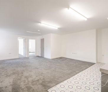 2 bedroom - Photo 2