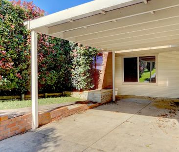 Spacious 4 Bedroom In Sought After Location - Photo 1