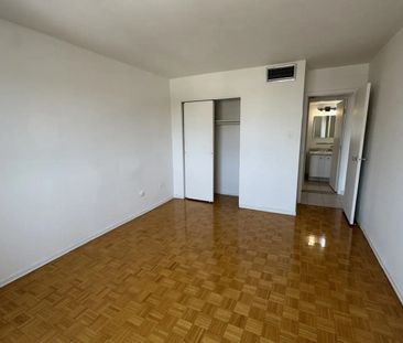 3555 Rue Berri apartment — Montréal, QC (0-Bedroom) - 0 Bedroom - Photo 6