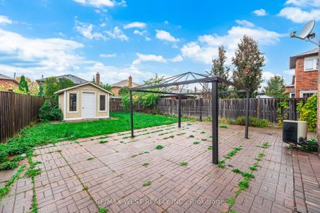 For Lease - 86 Dina Road, Vaughan, Ontario - Photo 3