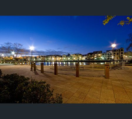 26/11 Regal Place, East Perth, WA 6004 - Photo 4