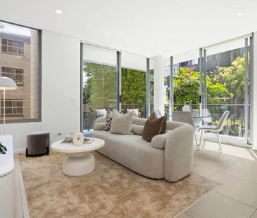 Light and Bright Executive One Bedroom Apartment - Photo 1