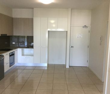 Coastal Lifestyle Just Moments from the Beach - Photo 4