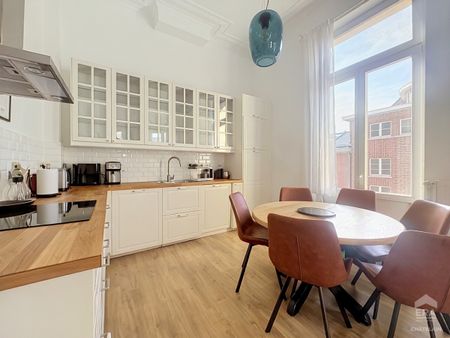1-bedroom apartment + study for rent in Ixelles - foto 5