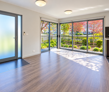 1 / 2 Dunoon Street, MURRUMBEENA - Photo 1