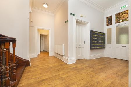 Studio to rent - Photo 4