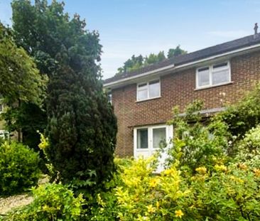 3 bedroom semi-detached house to rent - Photo 1