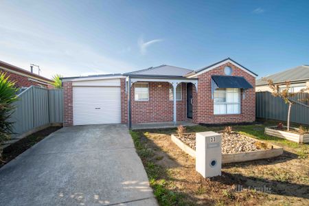 33 Royale Street, Delacombe - Photo 2