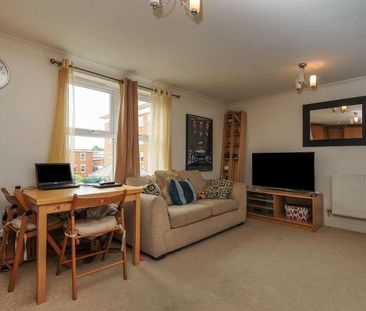 Newbury, Berkshire, RG14 - Photo 1