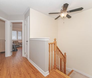 For Lease - 2570 Valleyridge Drive, Oakville, Ontario - Photo 2