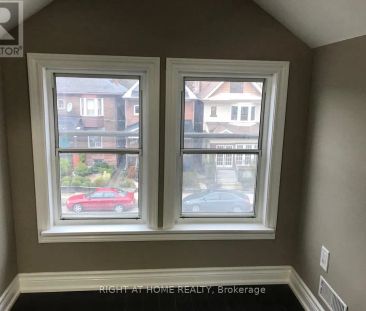 83 HALLAM STREET - Photo 1