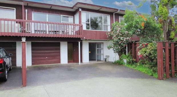 Remuera, 3 bedrooms, $690 - Photo 1