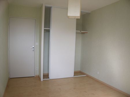 Location Appartement 3 pièces 67m² TOURS 37100 - Photo 3