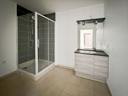Location appartement 3 pièces, 71.40m², Villennes-sur-Seine - Photo 3