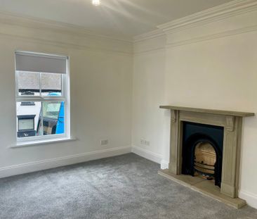 1 bedroom apartment to let - Photo 2