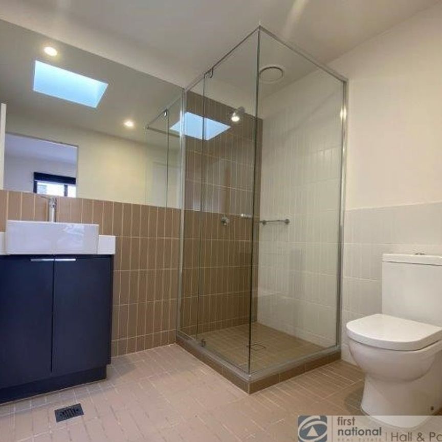 207c / 28 Galileo Gateway , Bundoora - Photo 1