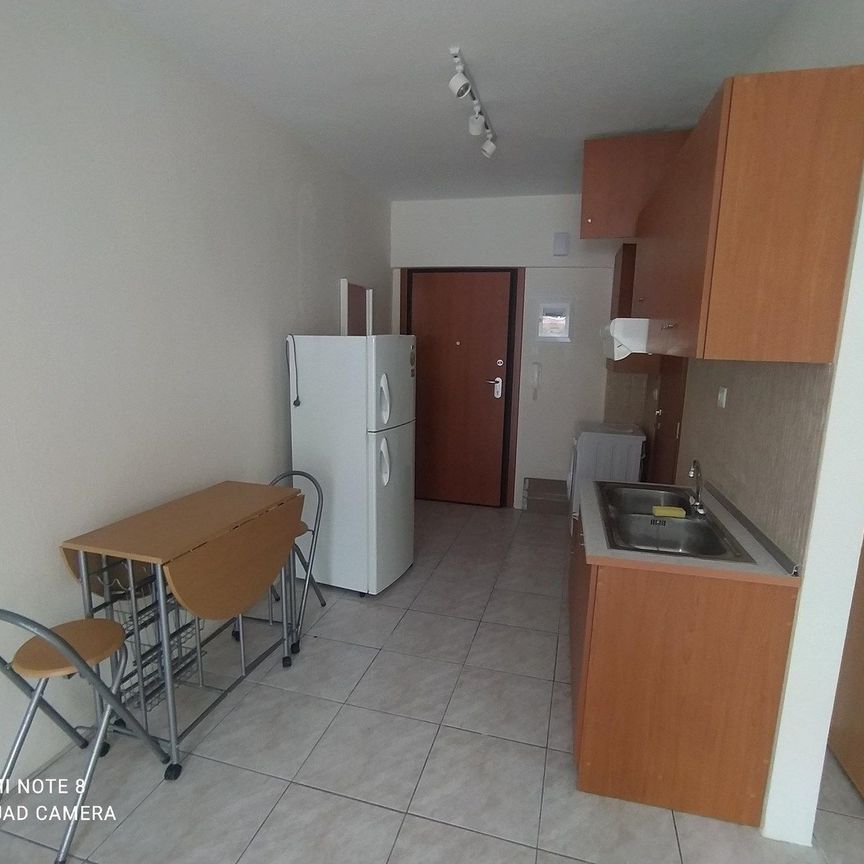 Studio/Γκαρσονιέρα για ενοικίαση Κέντρο (Καβάλα) - Φωτογραφία 1