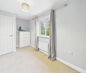 2 bedroom Town house to rent - Photo 5