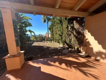 Alquiler de chalet pareado en CL Tramontana De Riviera, 25 - Photo 2