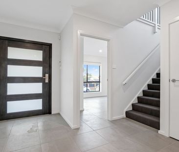 11 Monkley Avenue, Salamander Bay NSW 2317 - House For Rent | Domain - Photo 5