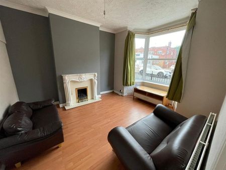 4 bedroom house share to rent - Photo 2