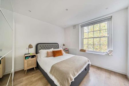 Barrow Hill Estate, London, NW8 - Photo 5