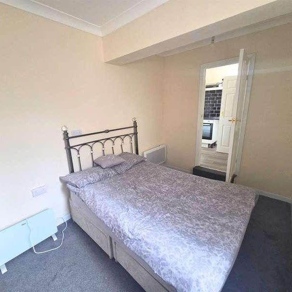 Linthorpe Road, Middlesbrough, TS1 - Photo 1